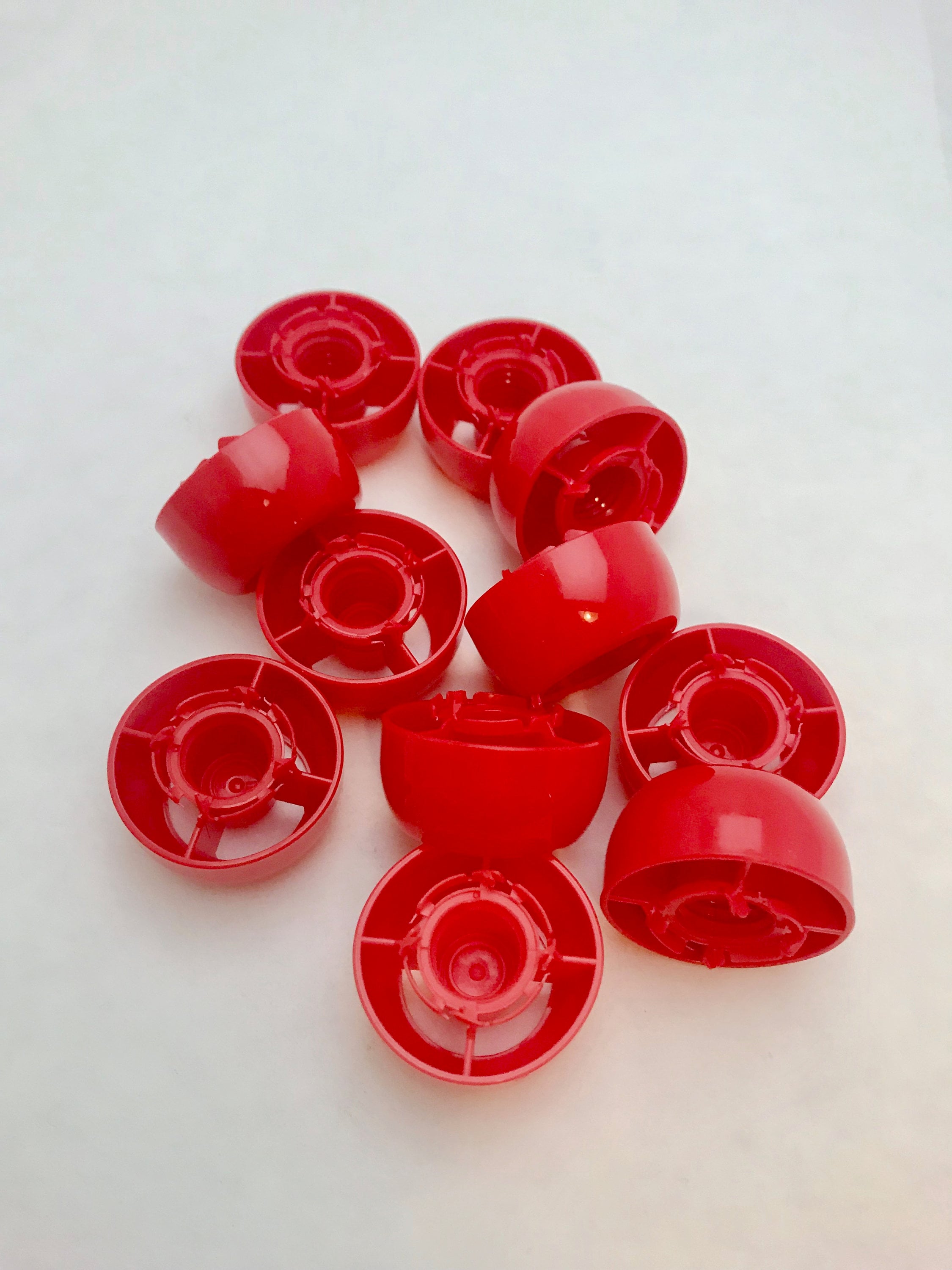 Upcycled Plastic Lids, Baby Food Pouch Caps, Plastic Caps, Plastic