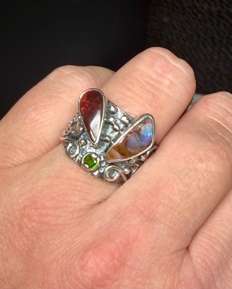 Australian Opal Ammolite Ring: Sterling Silver Artisan Ring, Size 7 1/2 - 7 3/4 Bild 10
