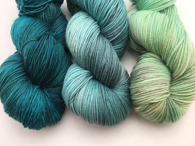 Hand dyed yarn Delicious sock 3 skein shawl kit /'Green Merricks/'