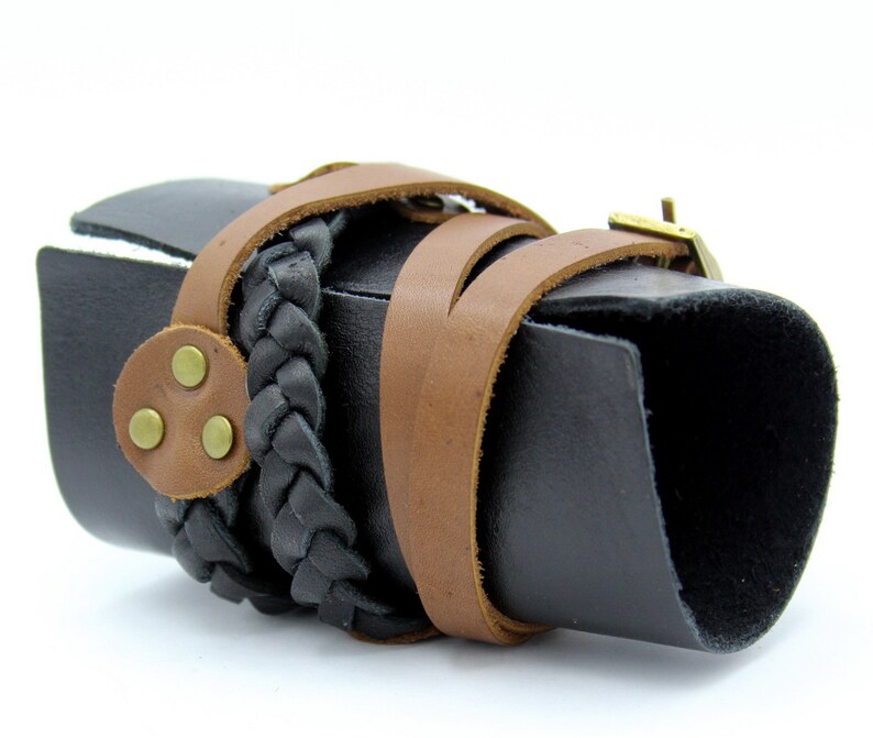 Chunky leather bracelet,wide wristband,Unisex men women bangle,Wrist Cuff band Leather casual jewelry Rocker biker gift steampunk NY-431