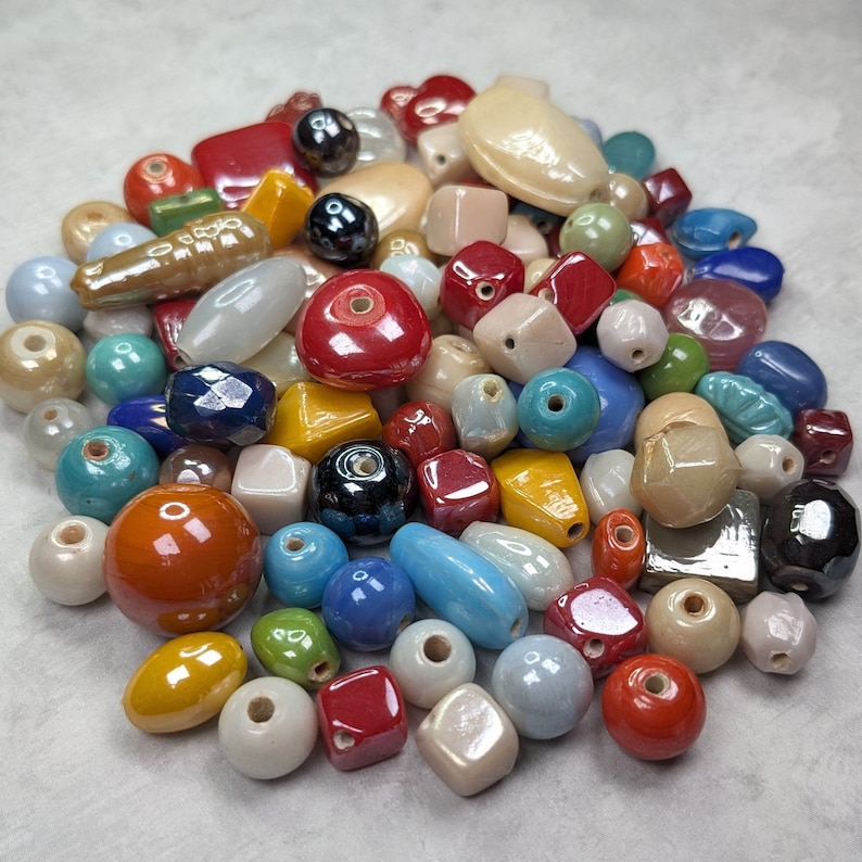 90pcs Mixed Glass Beads, 1/4 Lb, Assorted Glass Beads Jewelry Making