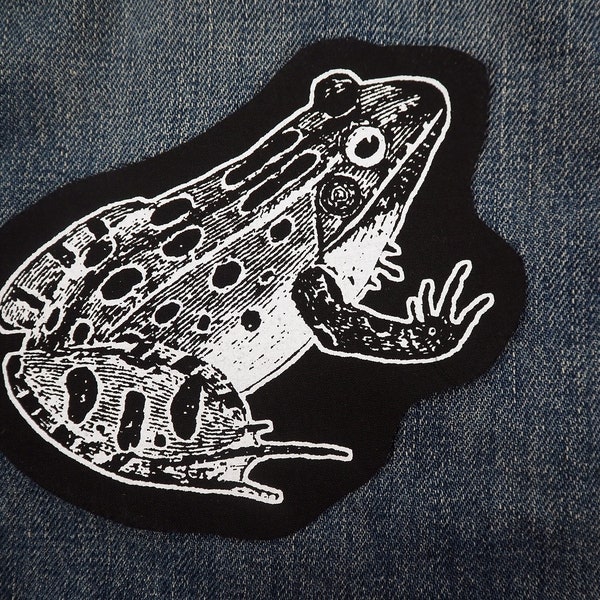 Frog Patch - goblincore, toad, sew on, animal, gothic patches, witchcraft, woodland, witch patch, nature punk patches, occult, for jackets