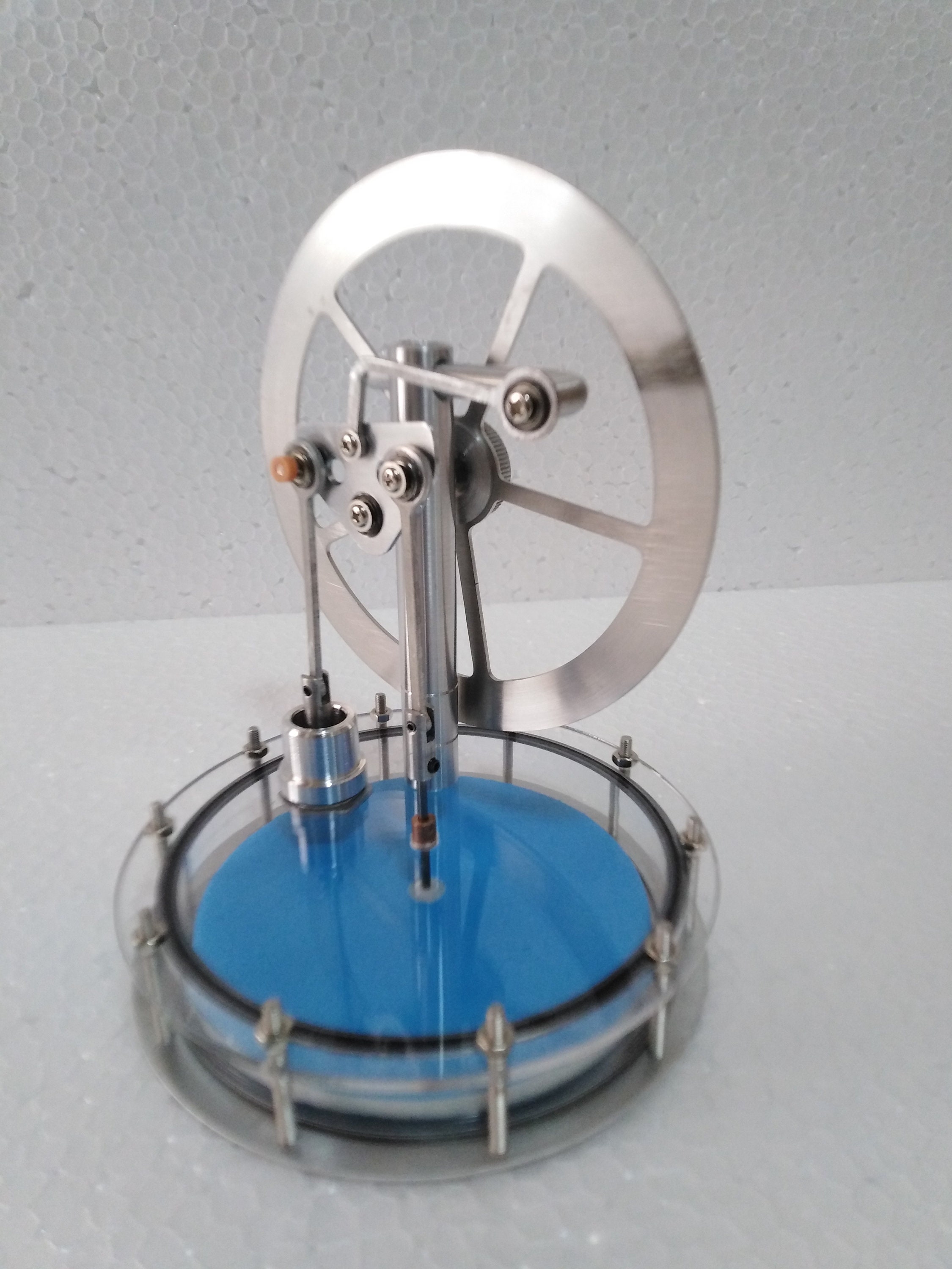 Modèle de Moteur de Moteur Stirling, Modèles de Bureau de Générateur de Moteur Stirling en Aluminium à Basse Température, Modèle de Jouet D'éducation Modèle de Moteur de Moteur Stirling, Modèles de Bureau de Générateur de Moteur Stirling en Aluminium à Basse Température, Modèle de Jouet D'éducation