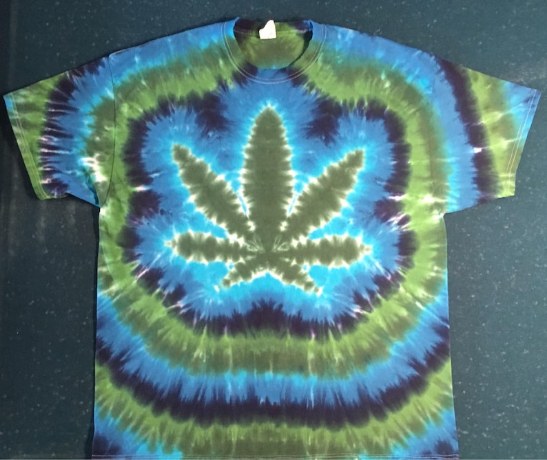 how to make a pot leaf tie dye shirt