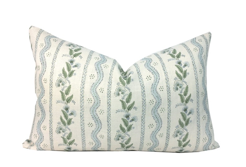 FlyingTack Emma Stripe Pillow Cover - Thumbnail 5