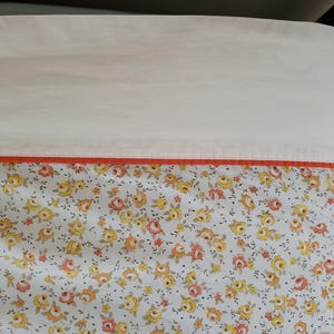 Vintage Floral Full Flat Sheet: Orange & Yellow Flower Print