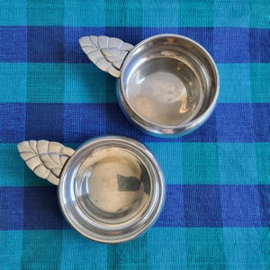 AMERICAN PEWTER PORRINGERS Set of 2 Pewter Bowls Vintage Pewter Renaissance Bowl Colonial America