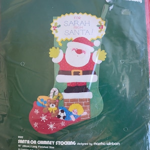 VINTAGE KERSTKOOS Kit Kerstman vilten kous Bucilla kerstkousenset - 01