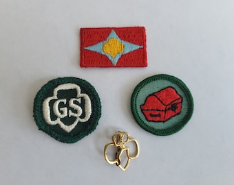 Vintage 1960s Girl Scout Memorabilia: Badges & Brownie Pin