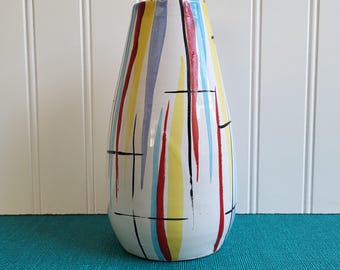 Jarrón italiano de mediados de siglo: gran estilo Mondrian, pintado a mano