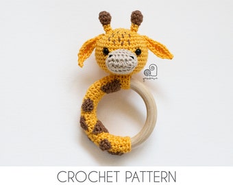 CROCHET PATTERN Ginny the Giraffe crochet amigurumi rattle teether ring / Handmade baby shower newborn gift