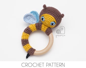 CROCHET PATTERN Buzz the Honey bee crochet amigurumi rattle teether ring / Handmade baby shower newborn gift