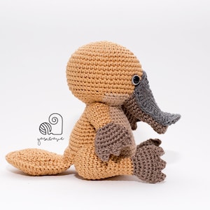 CROCHET PATTERN Paul the Platypus crochet amigurumi stuffed animal plush toy / Handmade gift image 4