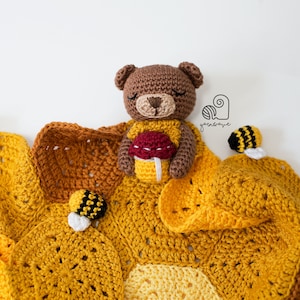 CROCHET PATTERN Ted the Bear crochet amigurumi teddy bear lovey security comfort blanket / Handmade baby shower newborn gift image 4