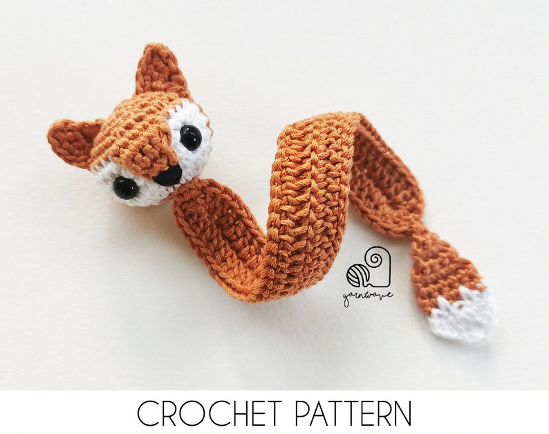 CROCHET PATTERN Simple Fox Bookmark crochet amigurumi bookmark / Handmade gift for book lovers image 1