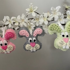 STuffed FeltSpring Decor Easter Bunny/ Rabbit Decoration/Ornament/Tiered tray/Bowl feller