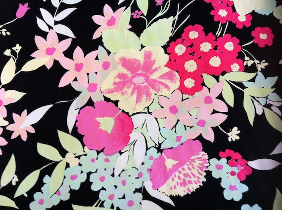 Large floral print sale fabric