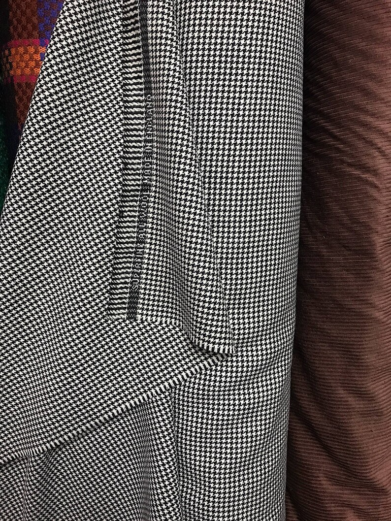 Dogtooth houndstooth black and white check fabric pure wool Etsy