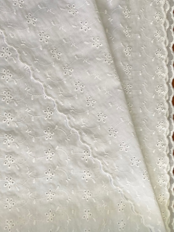 Orient Forvirret Antibiotika White Broderie Anglaise Fabric White Cotton Embroidered - Etsy