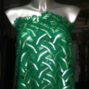 Emerald green embroidered fabric beaded sequins paillettes belly dance costume formal ball gown red carpet  cocktail Latin Ballroom bustier
