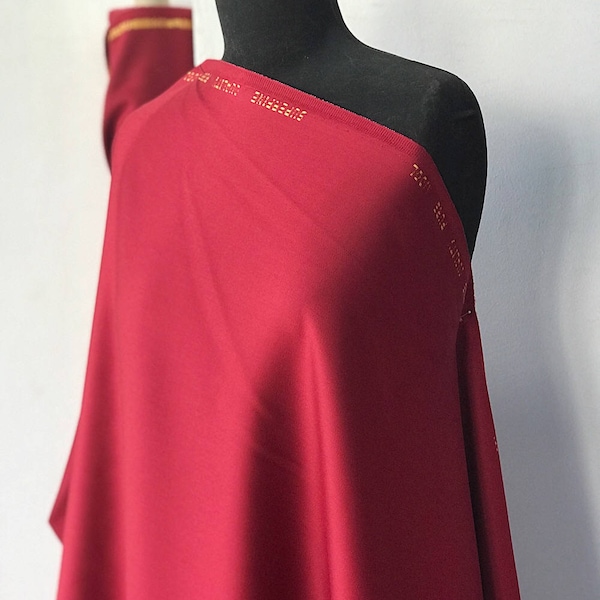 Tissu pour costume vénitien en laine rouge foncé, laine satinée Charmelaine