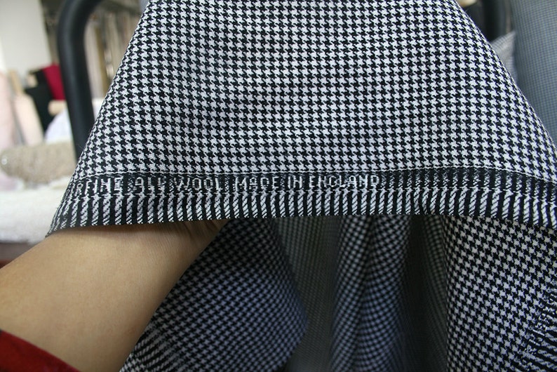 Dogtooth houndstooth black and white check fabric pure wool Etsy