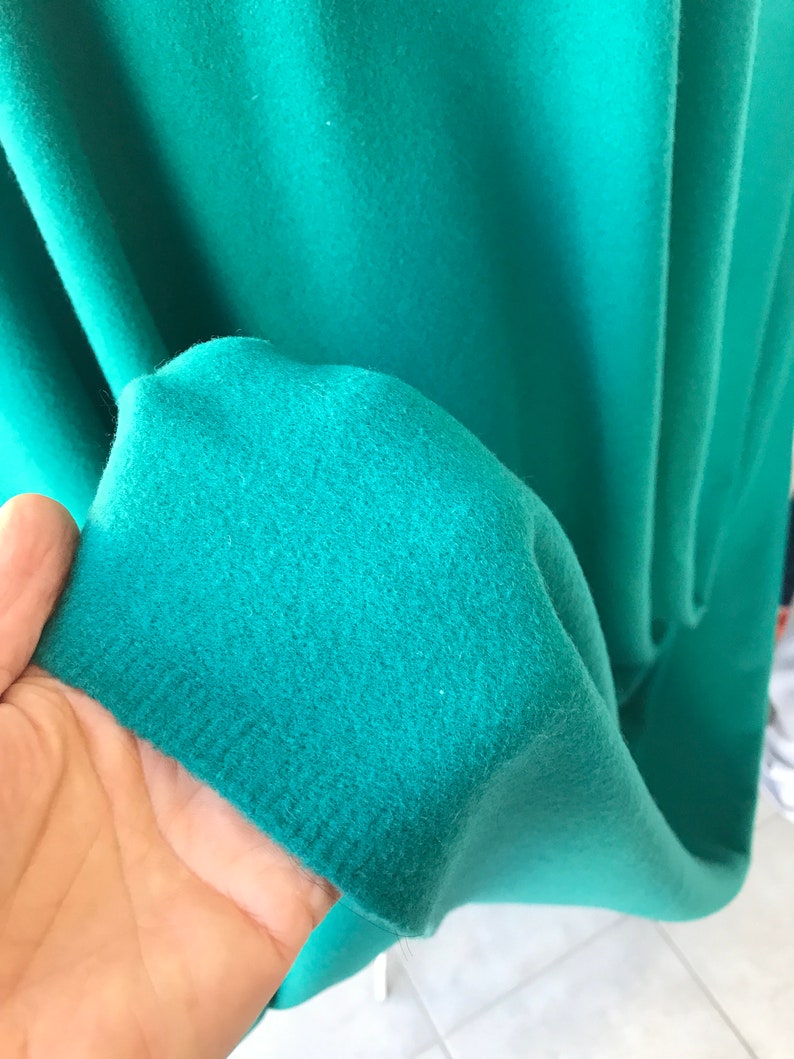 Green coat overcoat cape fabric pure wool image 3