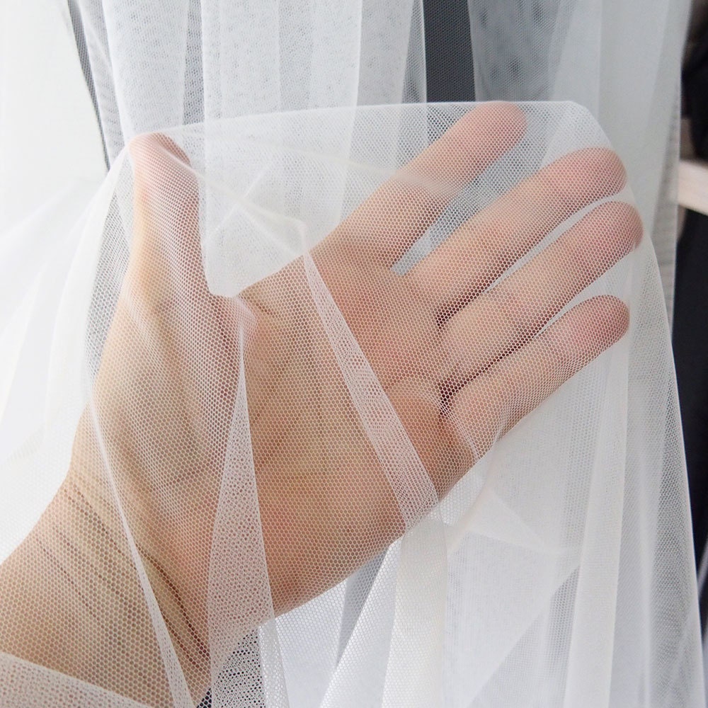 Fashion Soft Tulle Fabric, off White Soft Mesh Fabric, Bridal Tulle, Tulle  for Bridal Couture, Veiling Fabric, Sold by the Meter, 59 Wide 