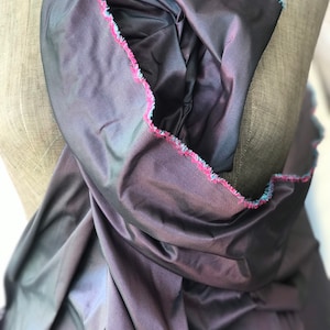 purple iridescent  taffeta fabric, taffeta for dressmaking 140cm wide