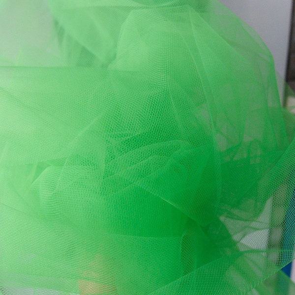 Bright Green Tulle fabric, under skirting Tutus Skirts millinery Hats Christmas decoration Carnival 300cm 118" wide