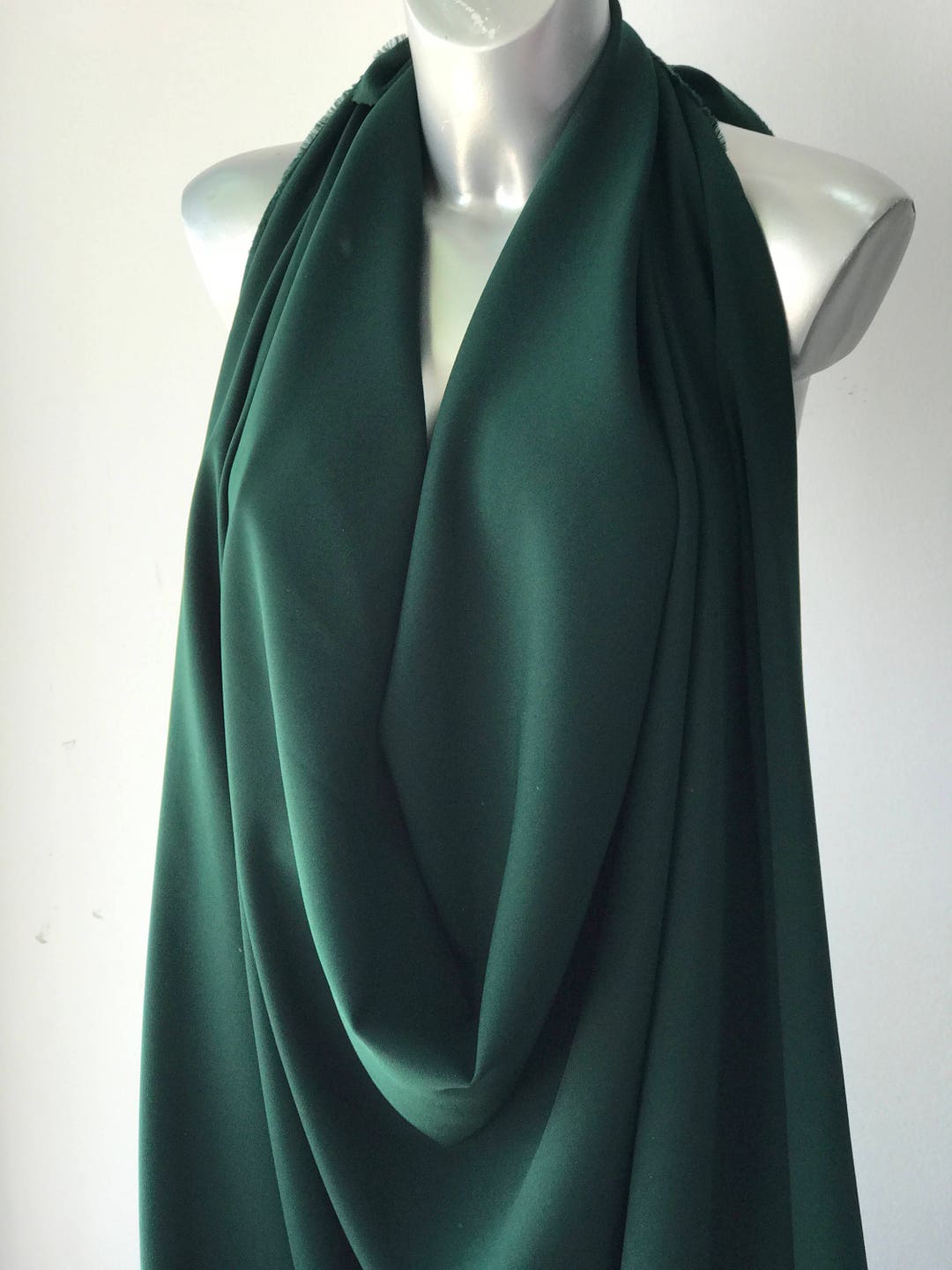 Green Crepe Back Satin Fabric 2 Way Stretch Polyester Spandex 150cm 60 ...