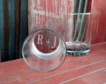 Whiskey Glass Personalized Rocks Glass | Custom Wedding Gift | Bridal Party Gift | Christmas Gift | Unique Gift | Monogram Glasses | Present