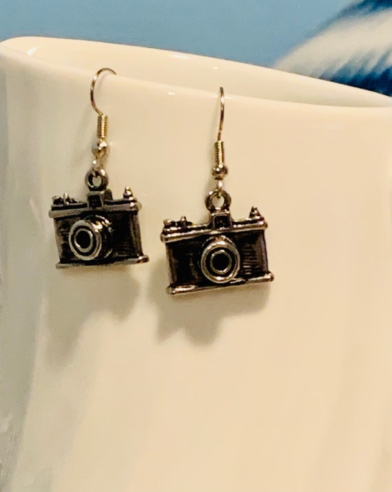 Camera Earrings, Photography Earrings, Silver Camera Earrings, Camera Charm  Earrings - Etsy