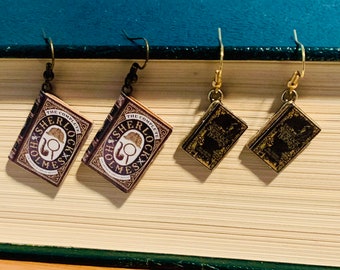 Book Earrings, Sherlock Holmes, Sherlock Holmes Earrings, Arthur Conan Doyle, Book Charm Earrings. Literature Earrings