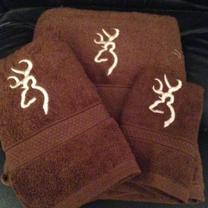 Custom Embroidered Bath Towel Sets image 2