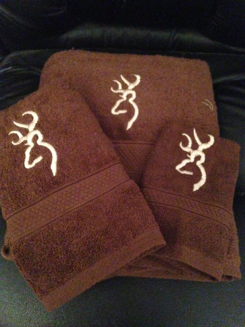 Custom Embroidered Bath Towel Sets image 2