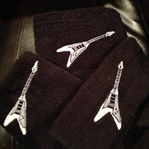 Custom Embroidered Bath Towel Sets image 3