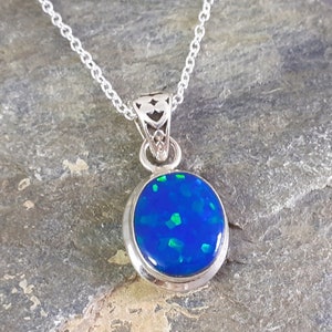 Blue Fire Opal and 925 Sterling Silver Solitaire Pendant Chain Necklace
