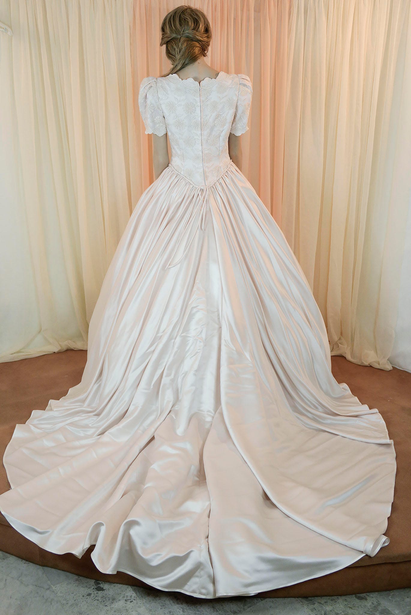 Wedding Dress 80s Vintage 1980s Princess Diana Style Light Pink Bridal ...