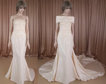 90s Vintage Mermaid Wedding Dress: Beige Taffeta, Embroidered Lace, Removable Train