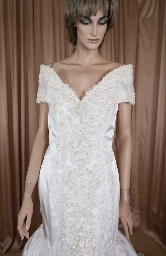 vintage dresses boston Size 8 Wedding Dress main image 1