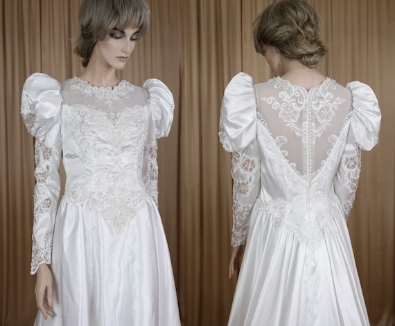 Polyester wedding dress tacky hot sale
