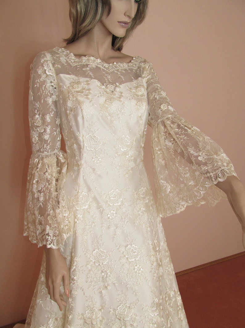 70�s Vintage Wedding Dress with Train Lace wedding Etsy