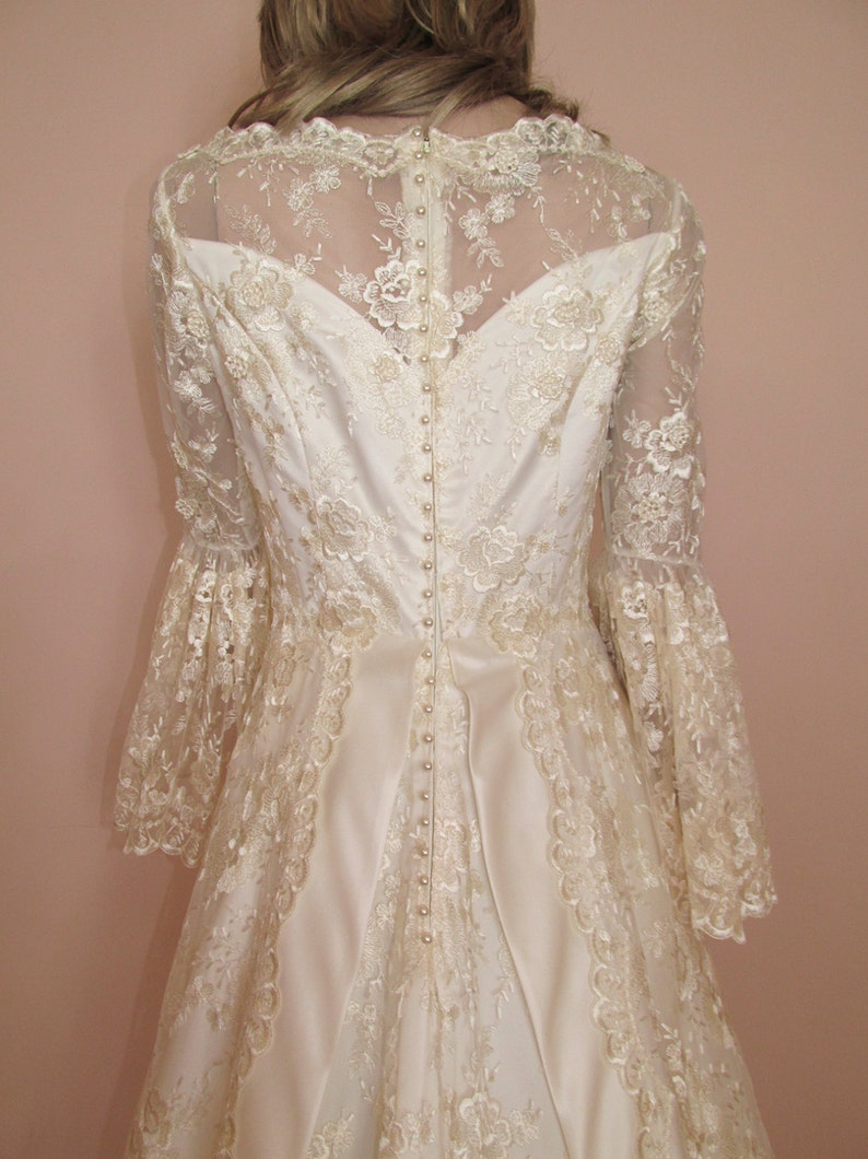 70�s Vintage Wedding Dress with Train Lace wedding Etsy