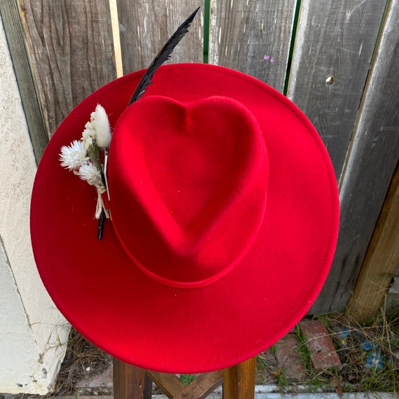 Queen of Hearts Red Wool Fedora With 