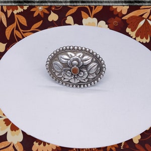 Antique Bernhard Hertz, Copenhagen 1916 Art Nouveau Skonvirke Solid Silver Brooch.