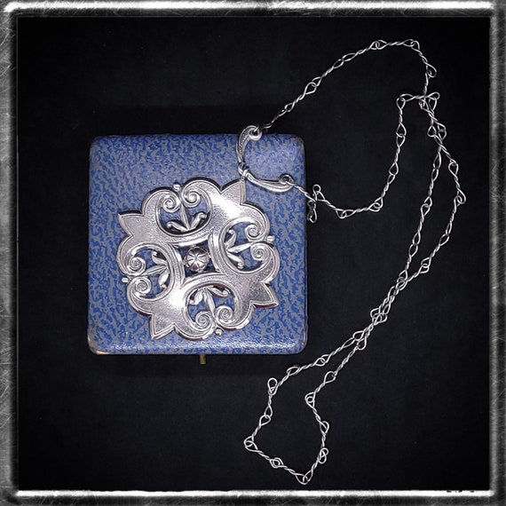 Collier design asymétrique – métal argenté & inserts décoratifs_2LCOLn1 - Montres & Bijoux