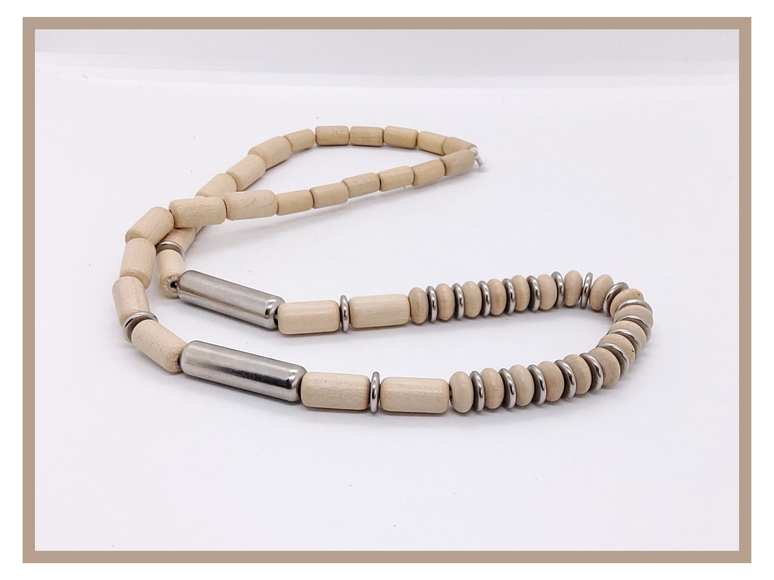 Vintage Aarikka Finland long wooden beaded elastic beige and silver necklace