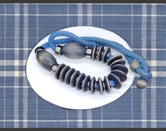 Vintage Aarikka Finland wooden blue and silver retro necklace