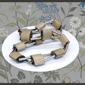 Vintage Aarikka Finland wooden beaded elastic beige and silver choker necklace